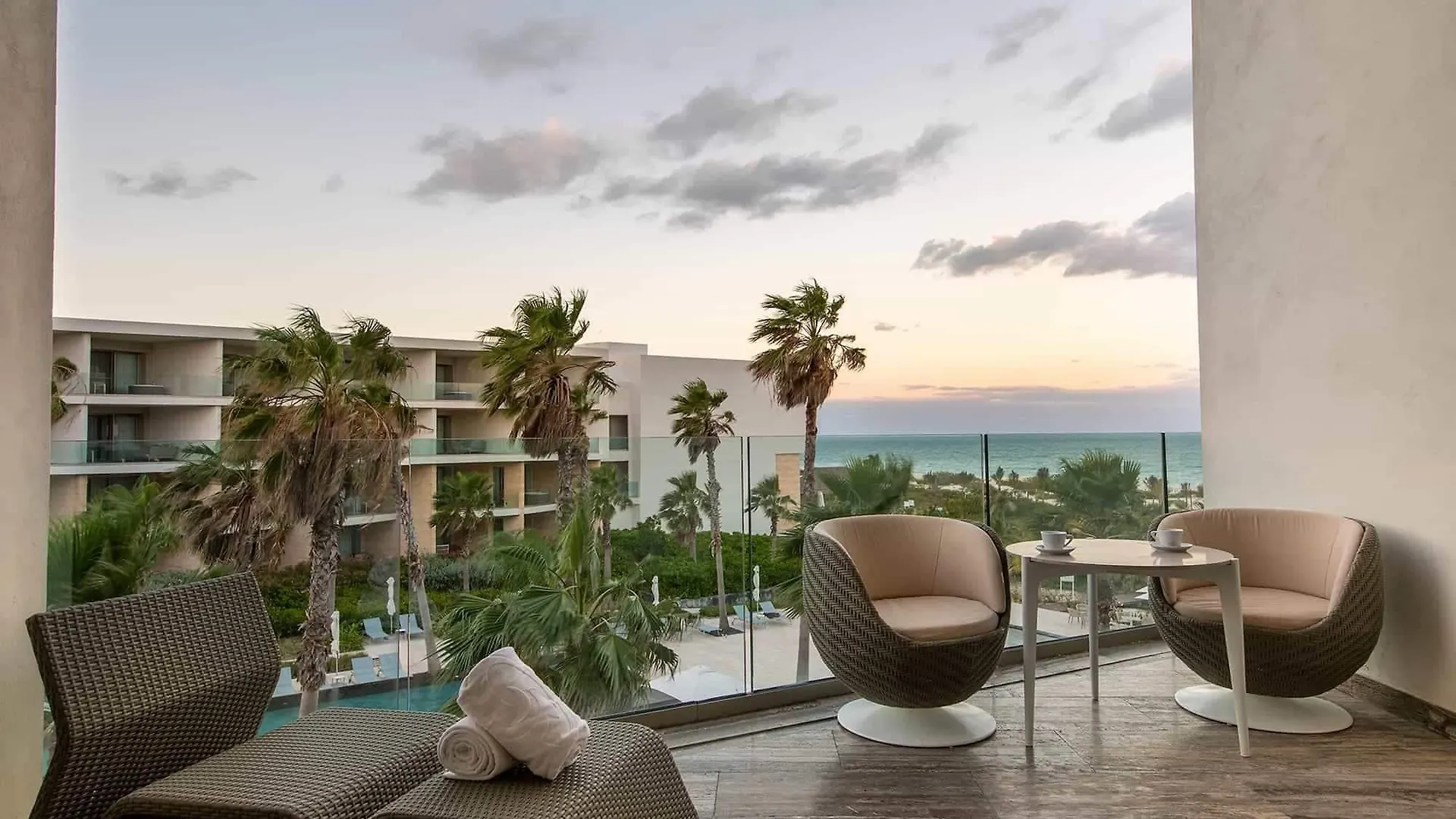 Grand Palladium Select Costa Mujeres Cancun