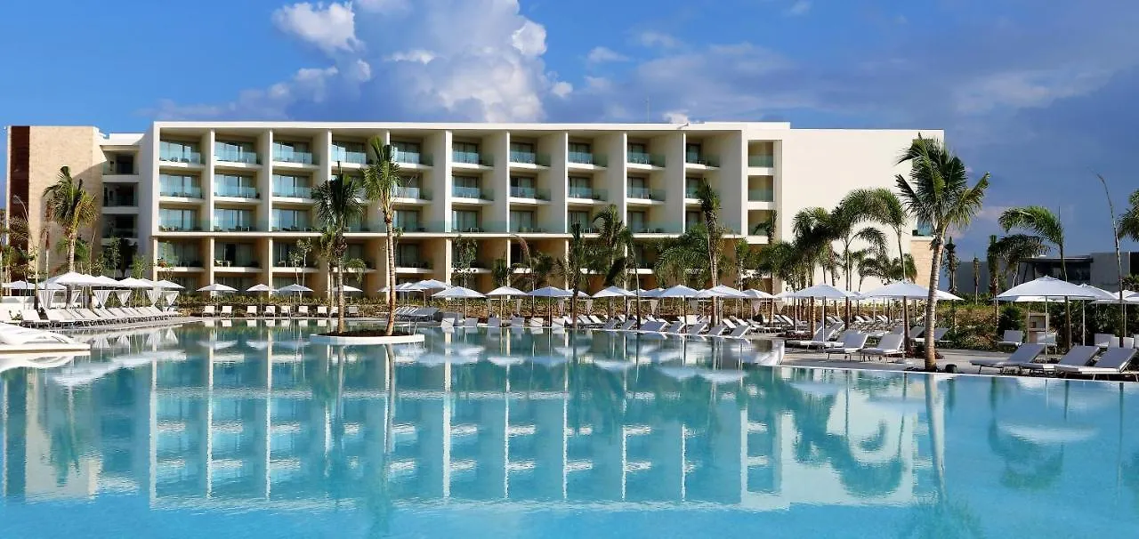 Grand Palladium Select Costa Mujeres Cancun