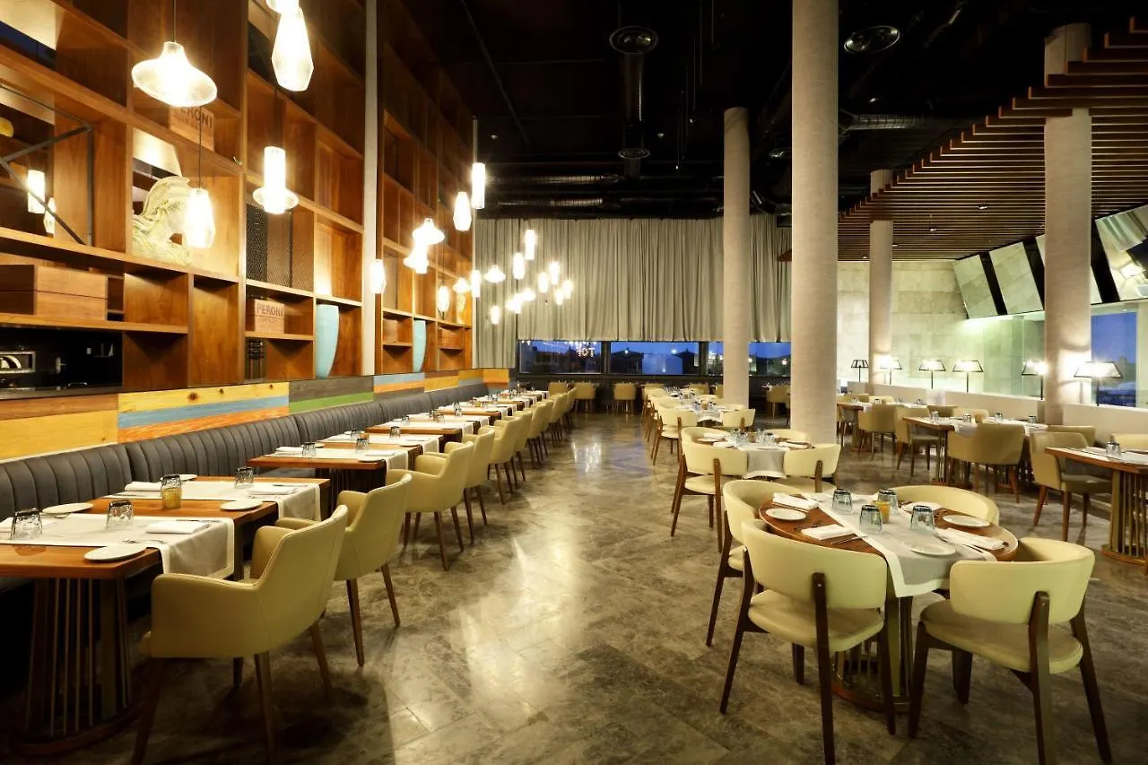 Grand Palladium Select Costa Mujeres Cancun 5*,  Mexico